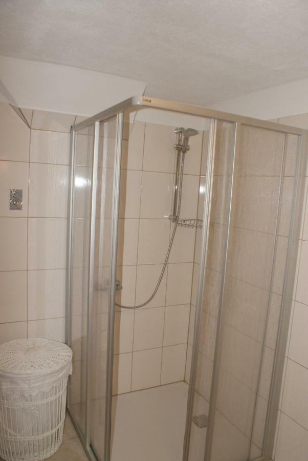 Familie Lampersberger Hotell Sachsenburg Exteriör bild